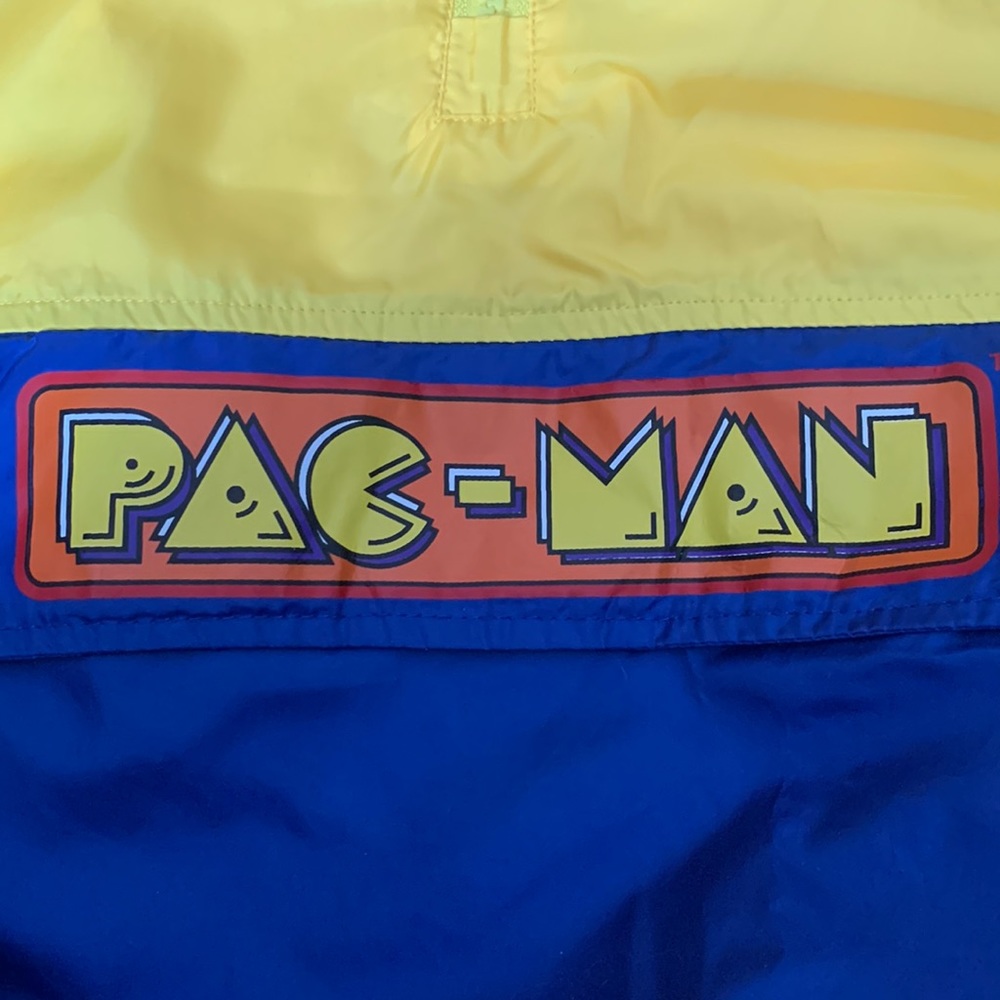 SOLD - Pac-Man windbreaker unisex size large - Picture 7 of 8